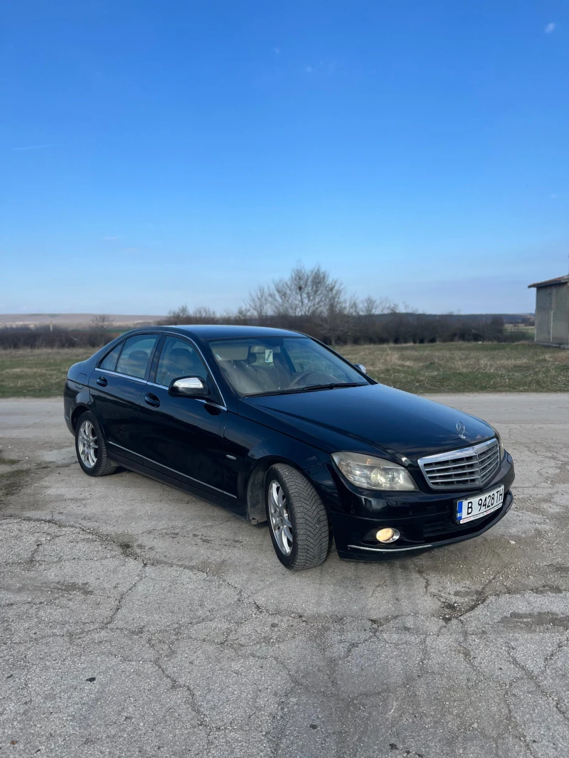 Mercedes-Benz C 220 2.2CDI, снимка 3 - Автомобили и джипове - 44431111