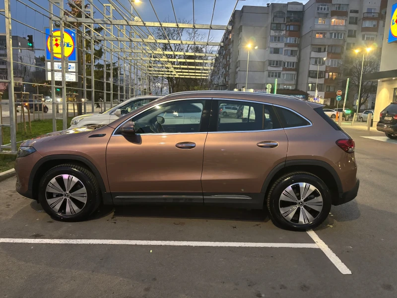 Mercedes-Benz EQA 300 4MATIC ГАРАНЦИОНЕН, снимка 4 - Автомобили и джипове - 51557928