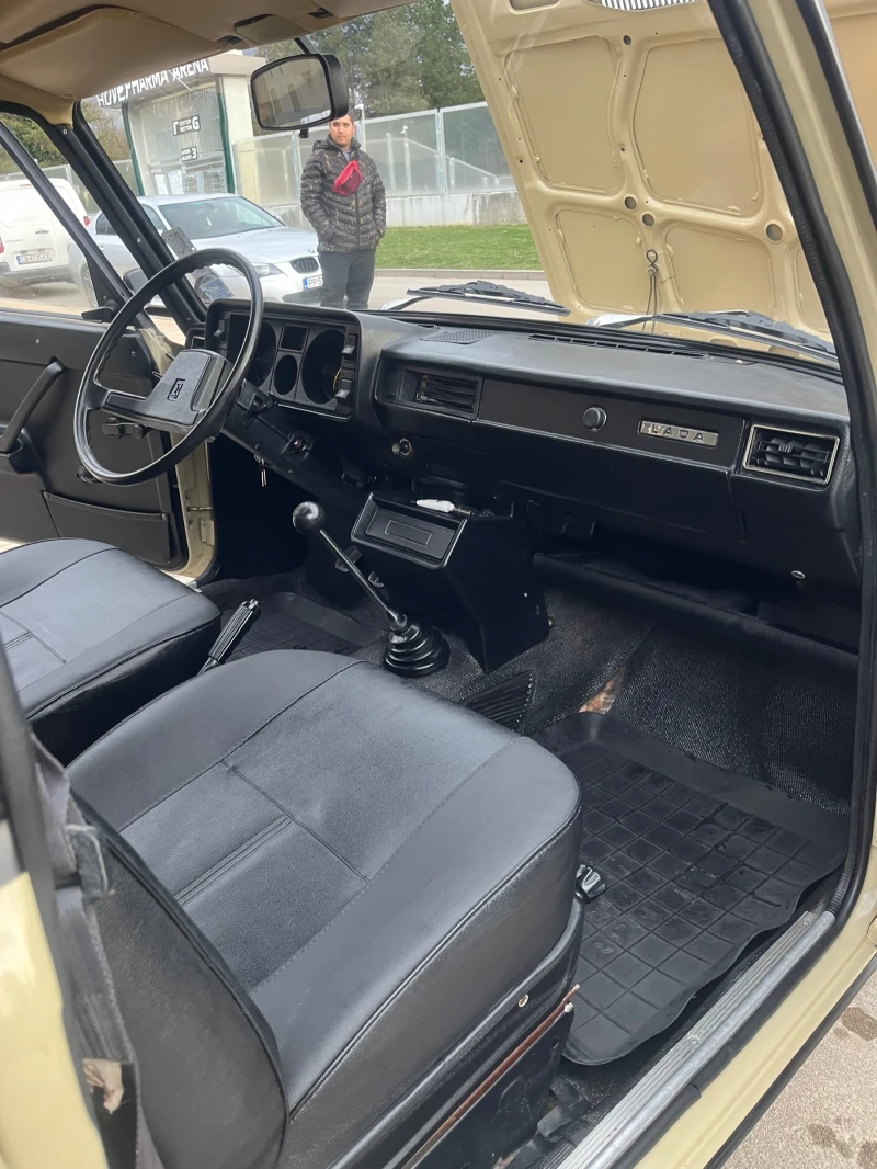 Lada 2105 1.3, снимка 10 - Автомобили и джипове - 52633460