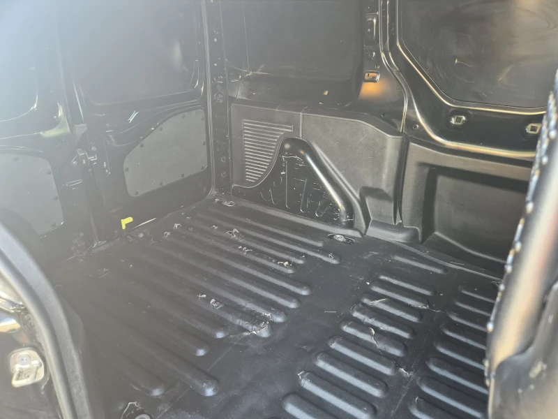 Peugeot Partner 1, 6d, Avtomatik, avtopilot, kamera, снимка 5 - Автомобили и джипове - 51723521