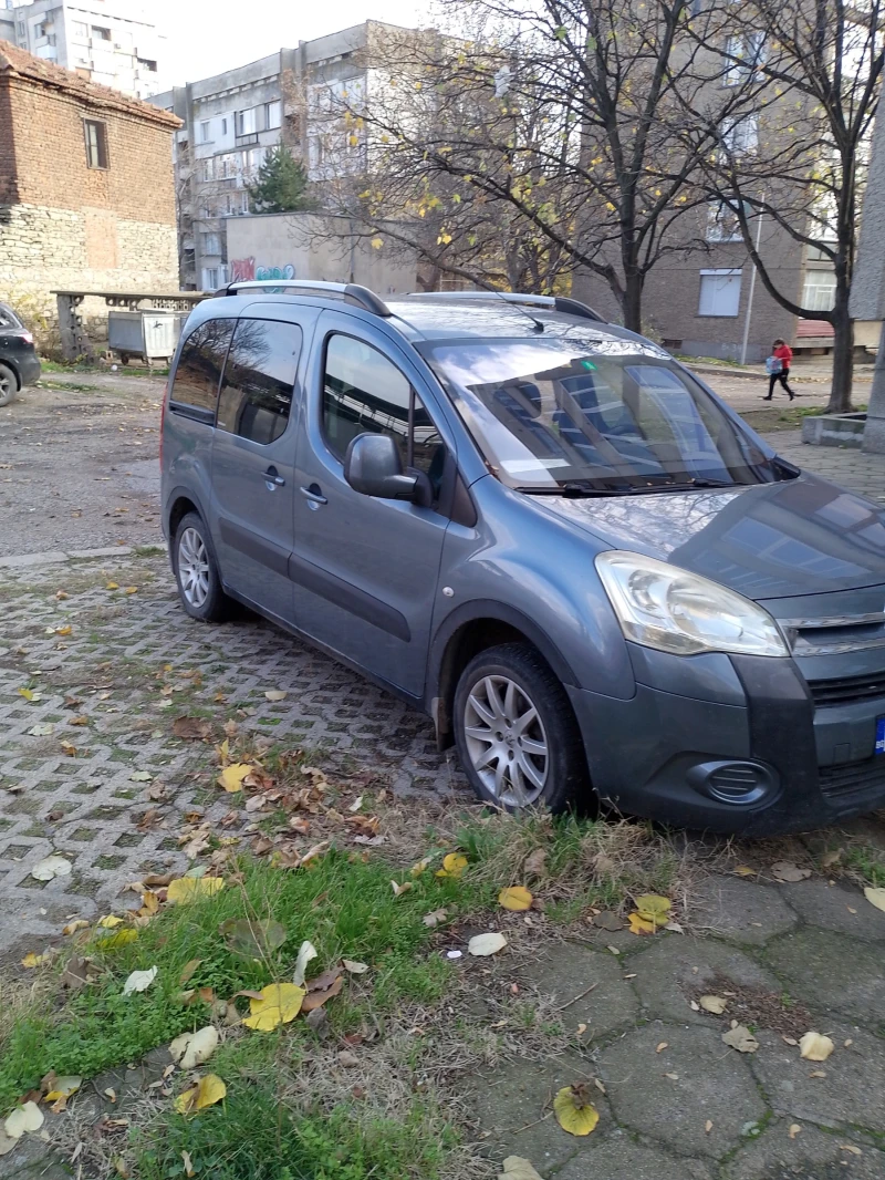 Citroen Berlingo, снимка 3 - Автомобили и джипове - 52512955