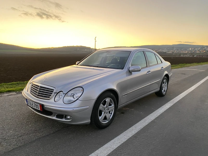 Mercedes-Benz E 220 CDI220, снимка 3 - Автомобили и джипове - 52920131