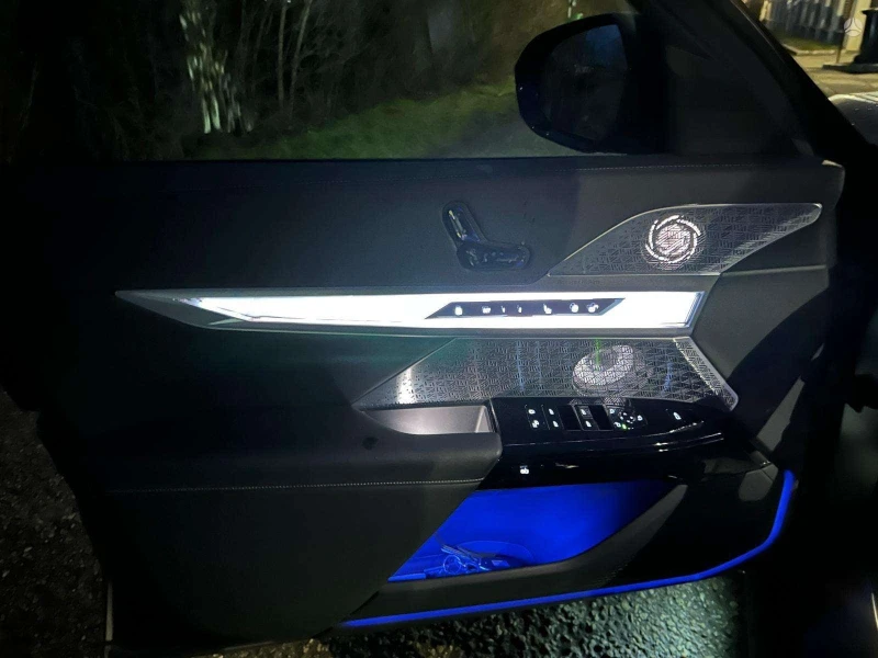 BMW 760 M-Sport xDrive, снимка 3 - Автомобили и джипове - 53155589