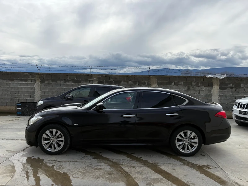 Infiniti M 3.0D Full Max* Distronic* Обдухване* 7G* 238кс* , снимка 8 - Автомобили и джипове - 53283937