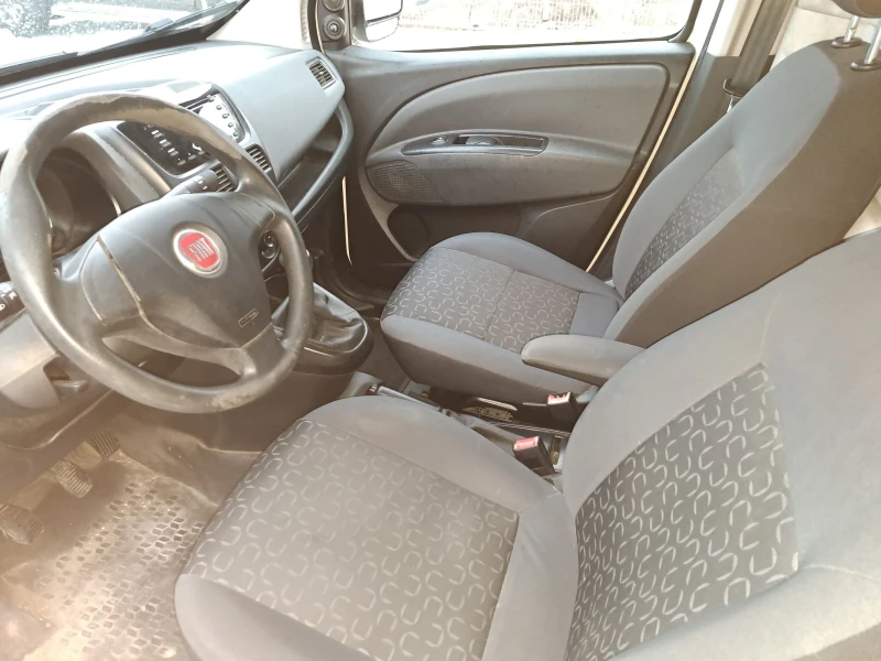 Fiat Doblo 1.4benzin/maxi/6скорости, снимка 10 - Автомобили и джипове - 53314912