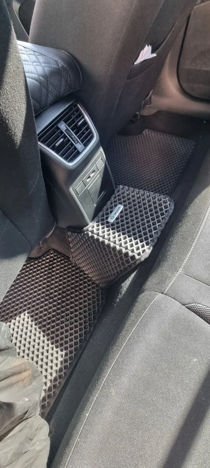 Skoda Octavia, снимка 6 - Автомобили и джипове - 54391148