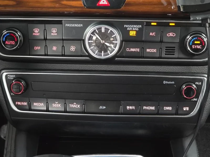 Kia K7 3.3 Gdi Noblesse, снимка 15 - Автомобили и джипове - 56304732