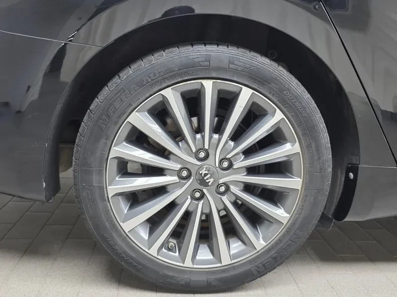 Kia K7 3.3 Gdi Noblesse, снимка 5 - Автомобили и джипове - 56304732
