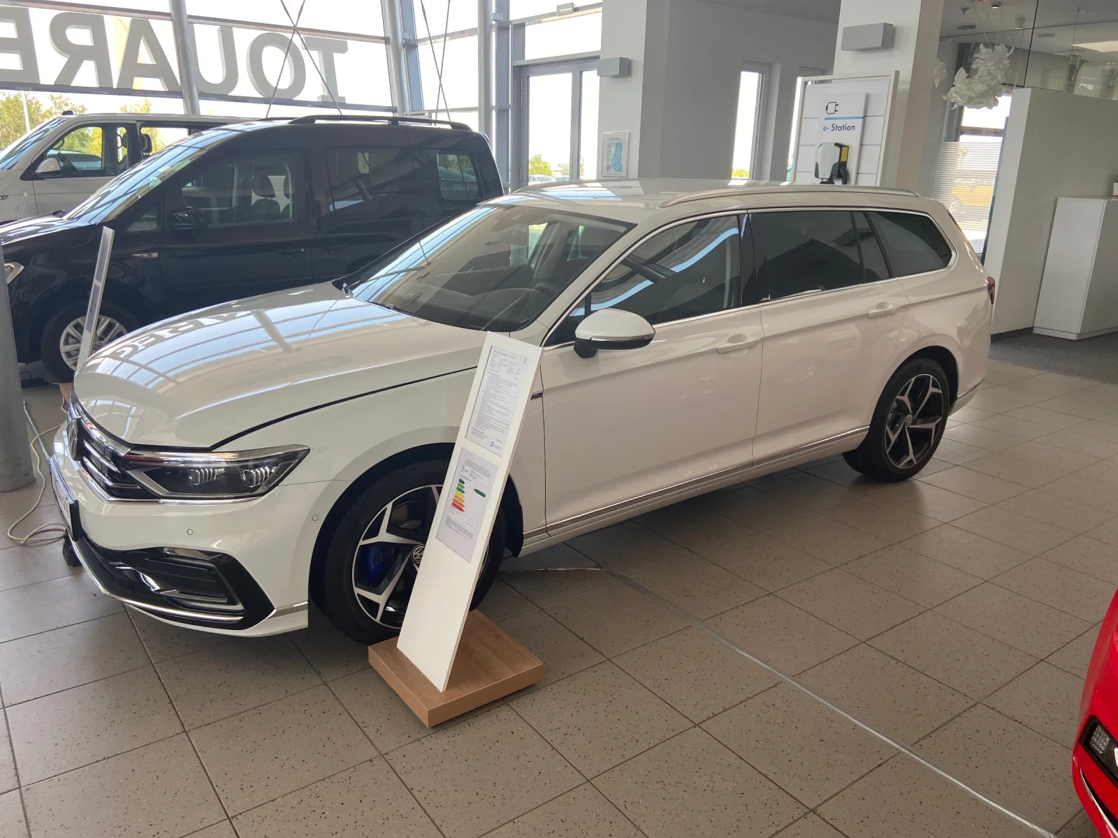 VW Passat GTE, снимка 1