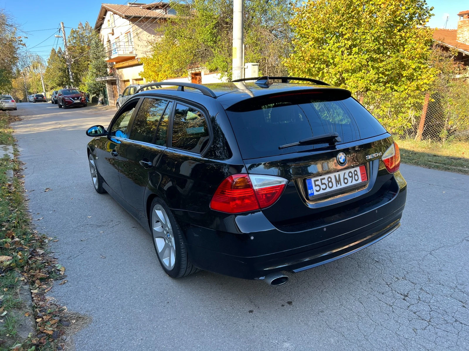 BMW 320 2.0/177d - изображение 6