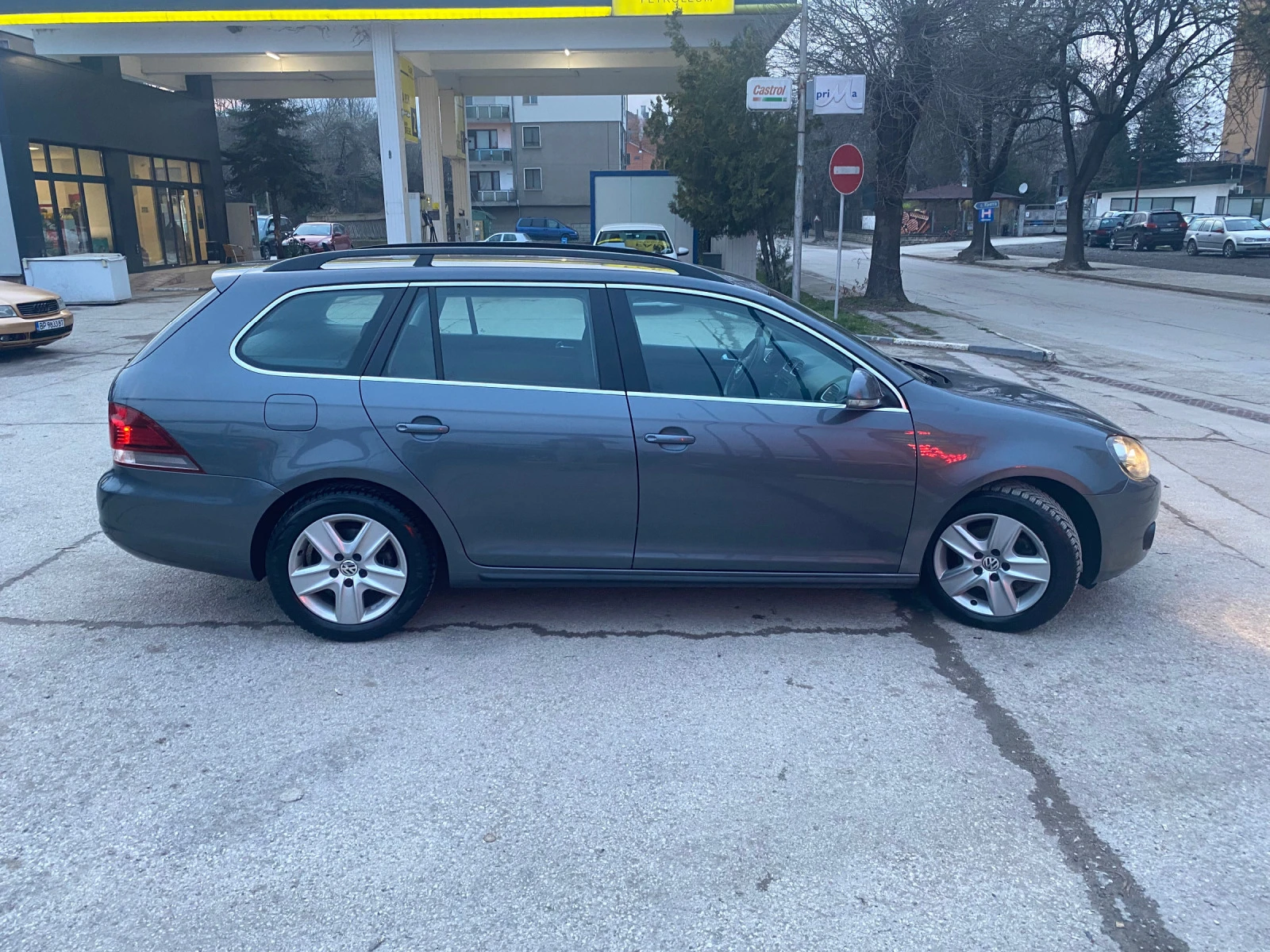 VW Golf 1.6TDI 105 k.s - изображение 4