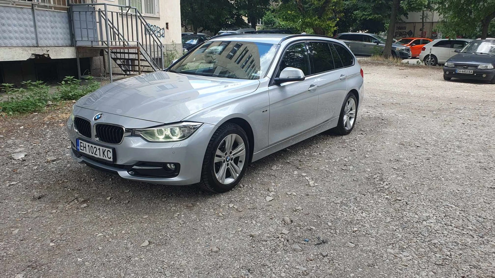 BMW 320 BMW 320 2.0 d sport Xdrive - изображение 3