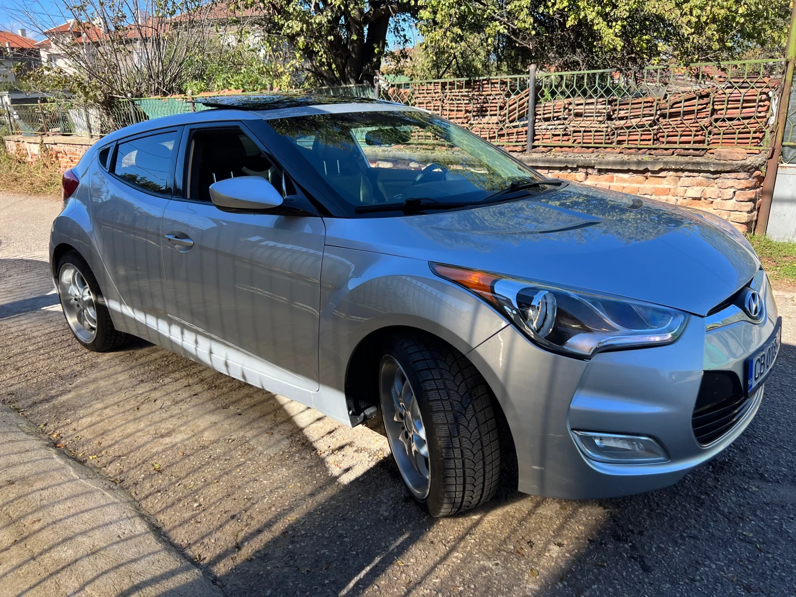 Hyundai Veloster  Full 112000км  - изображение 4