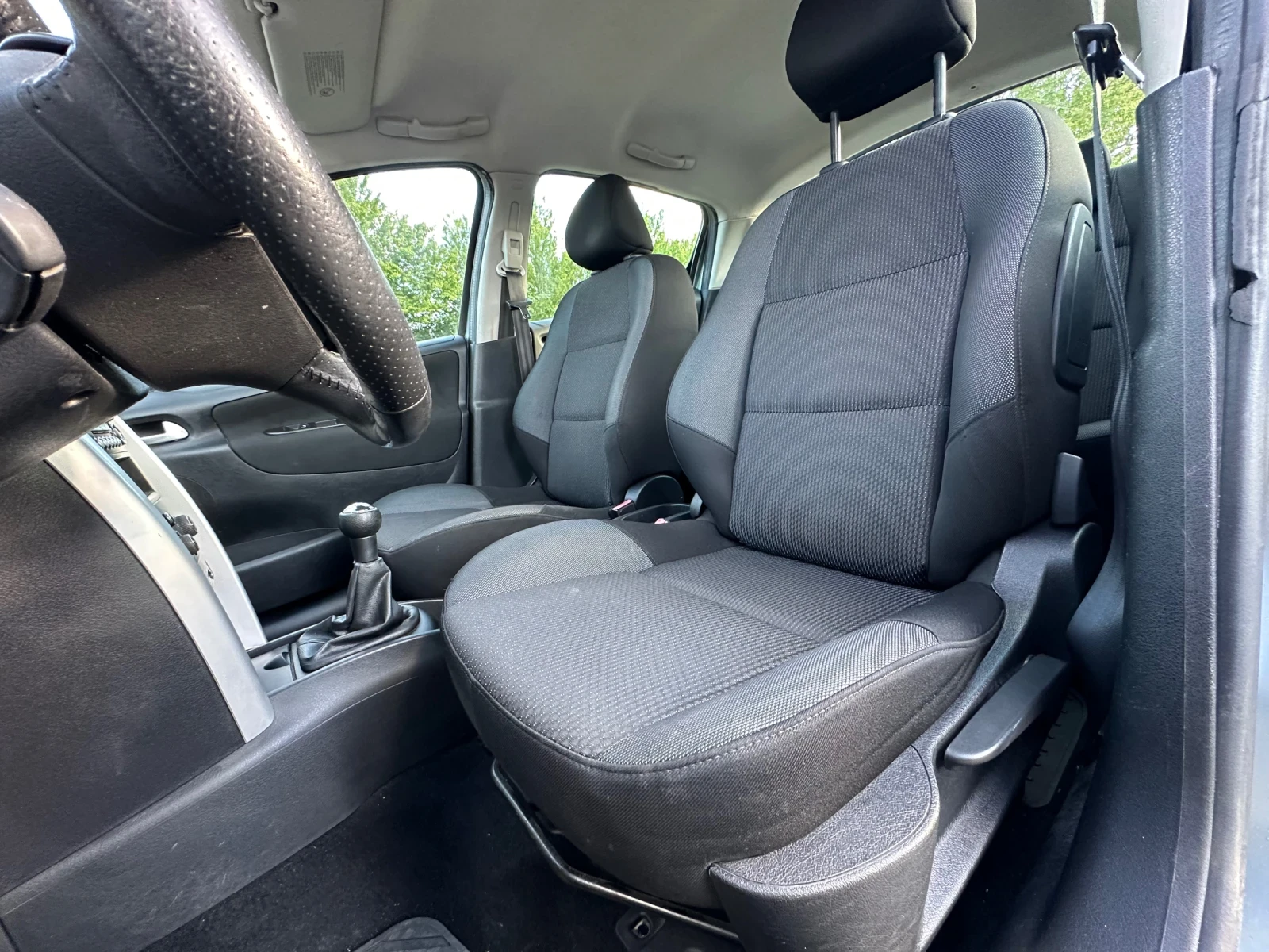 Peugeot 207 1.4 - изображение 6