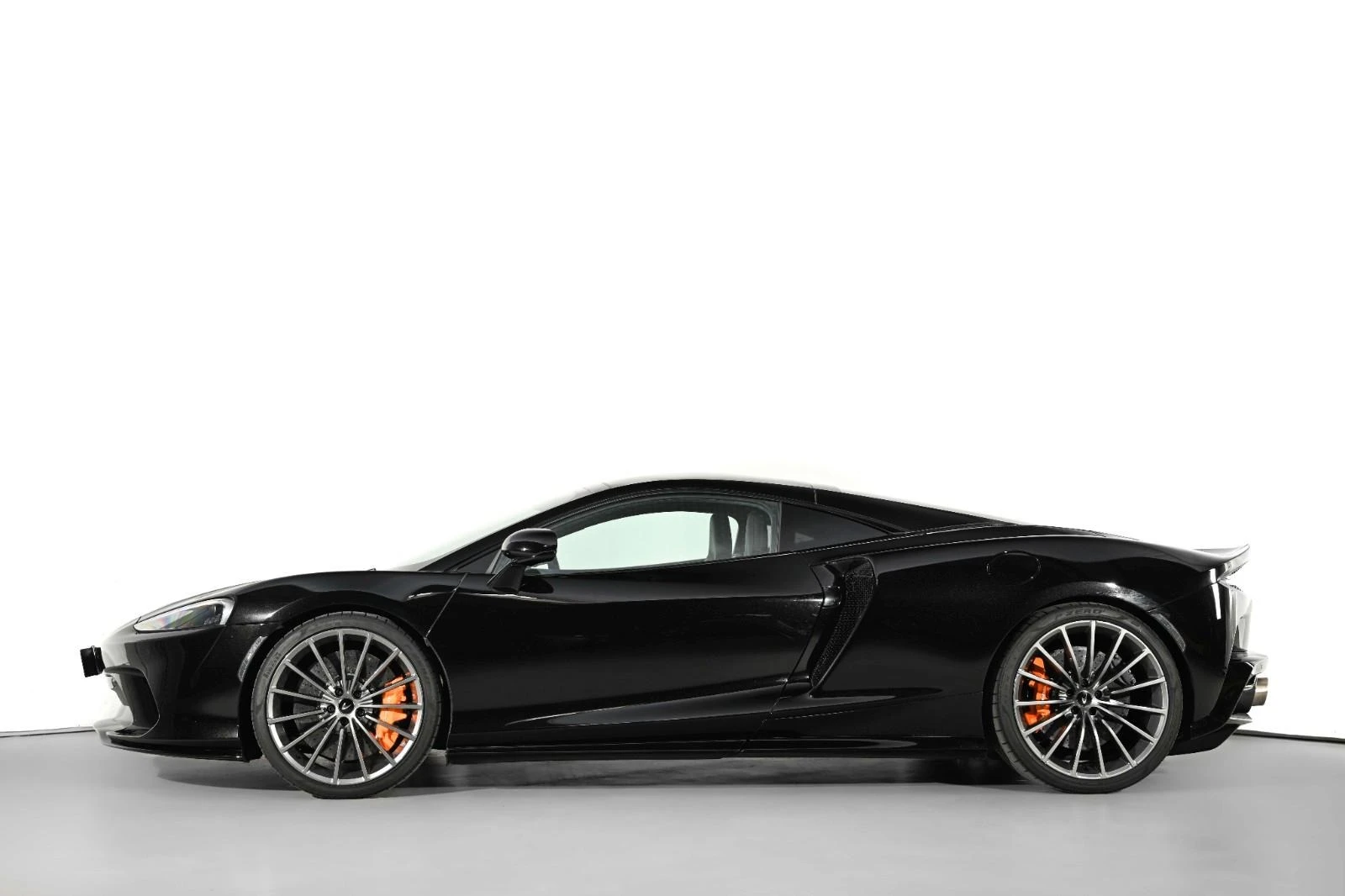 McLaren GT PREMIUM PANO LIFT  - изображение 2