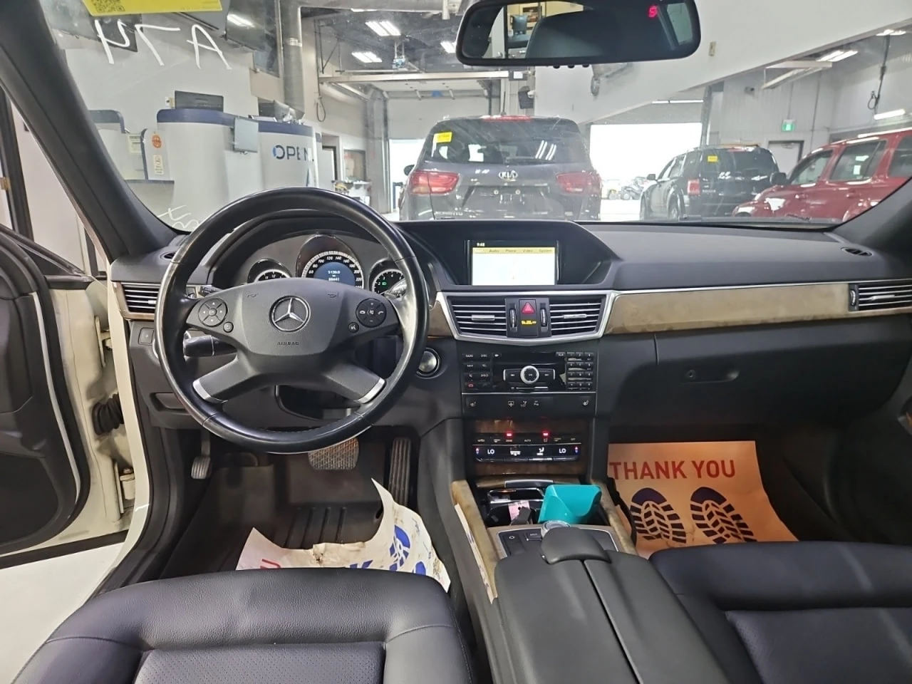 Mercedes-Benz E 350 * CARFAX * АВТО КРЕДИТ * ЦЕНА ДО БГ! - изображение 6