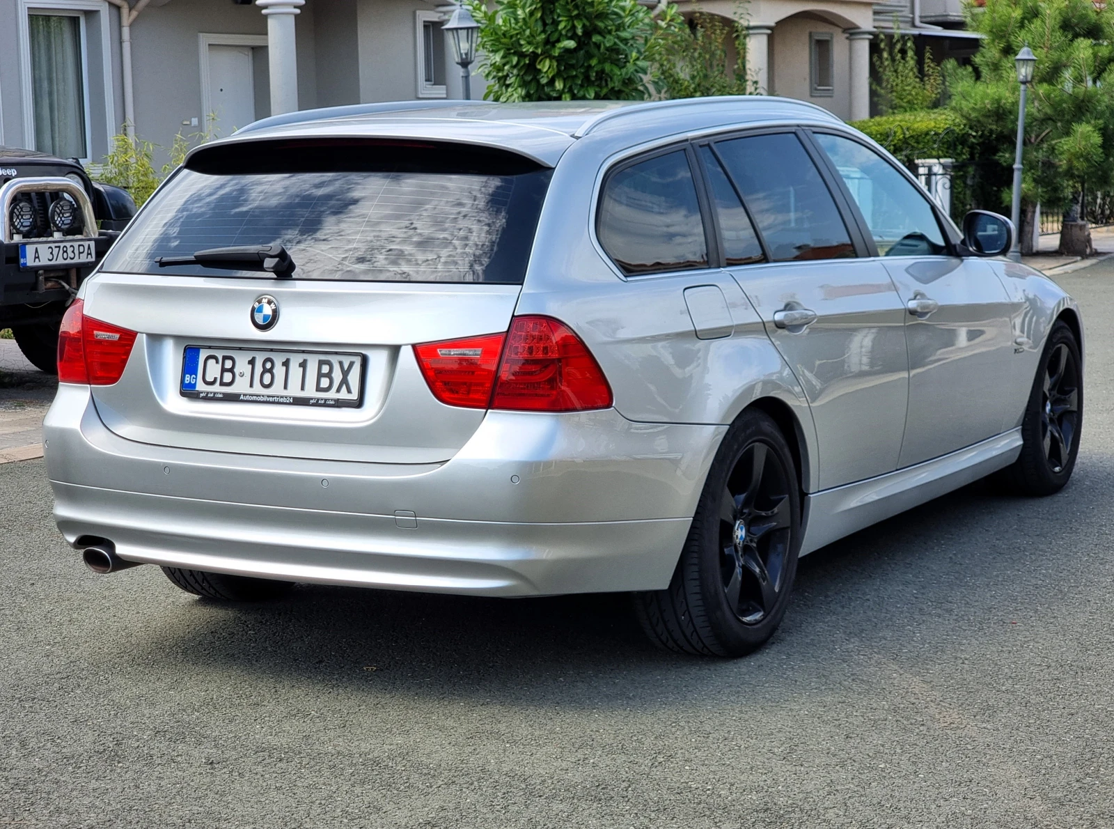 BMW 320 d xDrive Edition - изображение 5