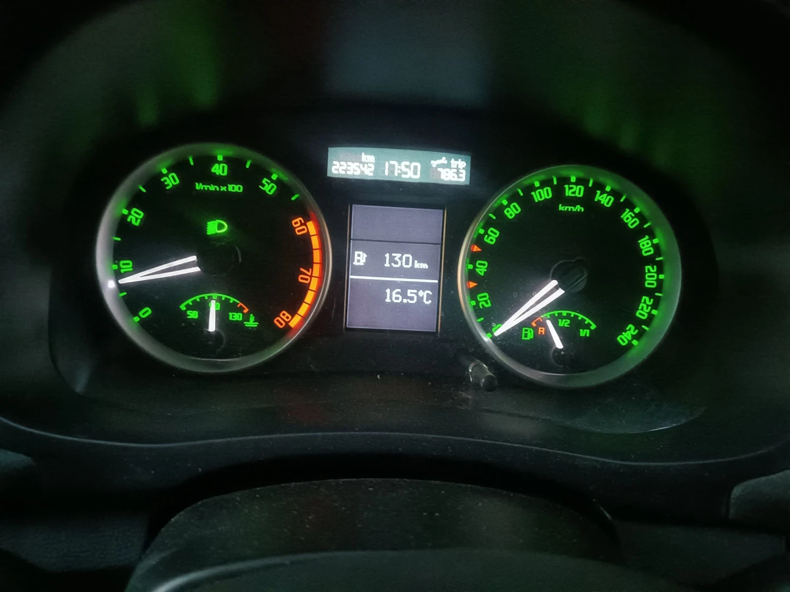 Skoda Roomster 1400 - изображение 9