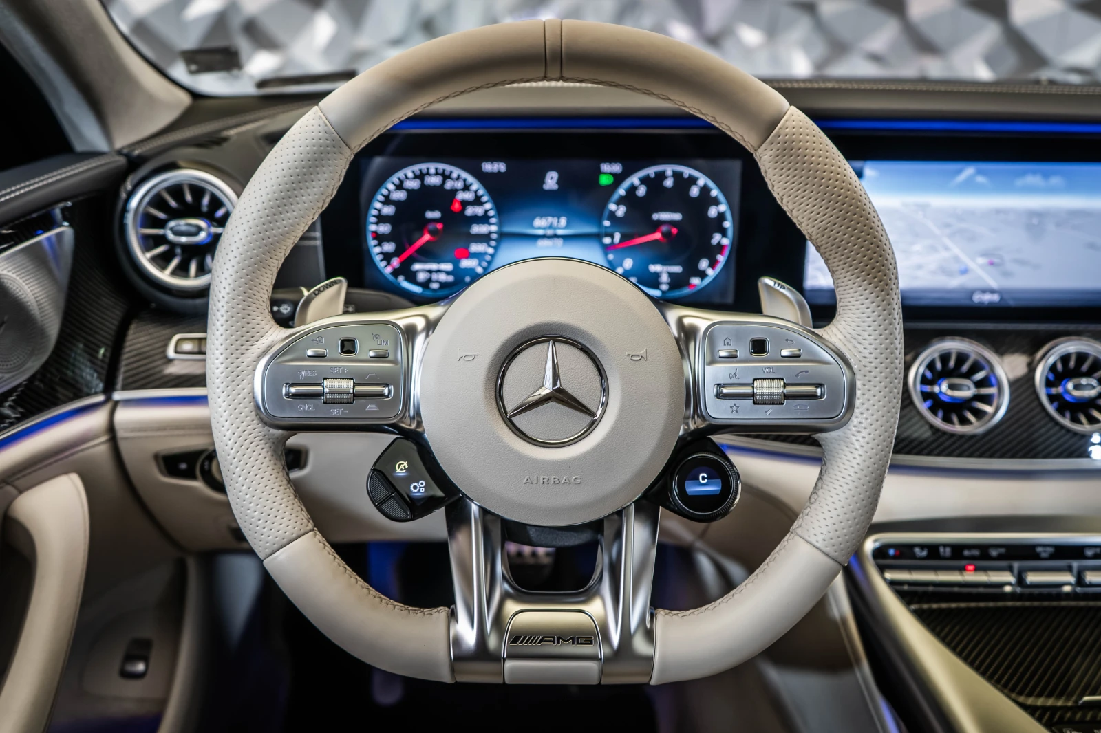 Mercedes-Benz GT 63s AMG 4M+ Carbon* Burmester*  | Mobile.bg   10