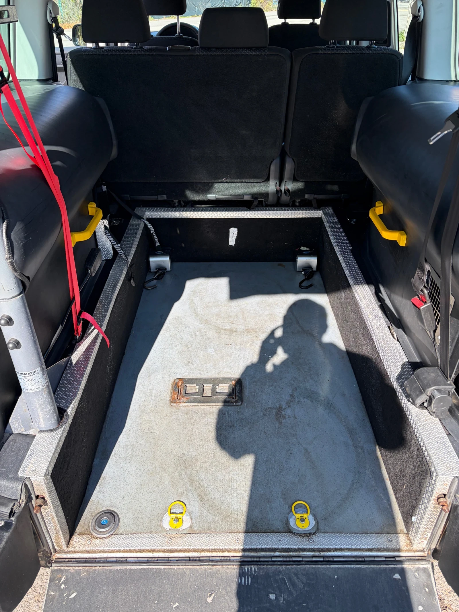 VW Caddy 1.4 TGI MAXI Life Фабр Метан Инвалидна рампа - изображение 8