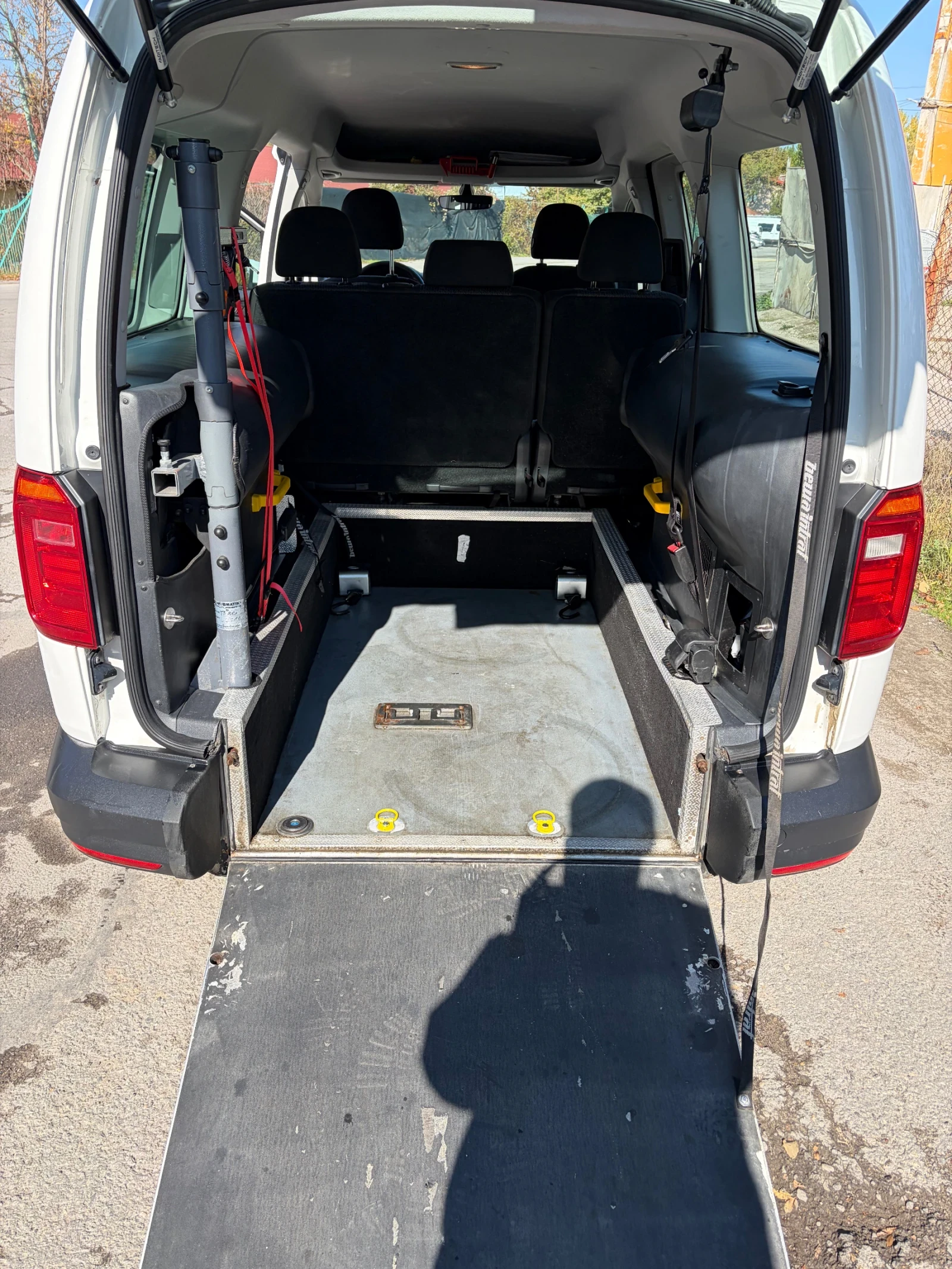 VW Caddy 1.4 TGI MAXI Life     | Mobile.bg   13