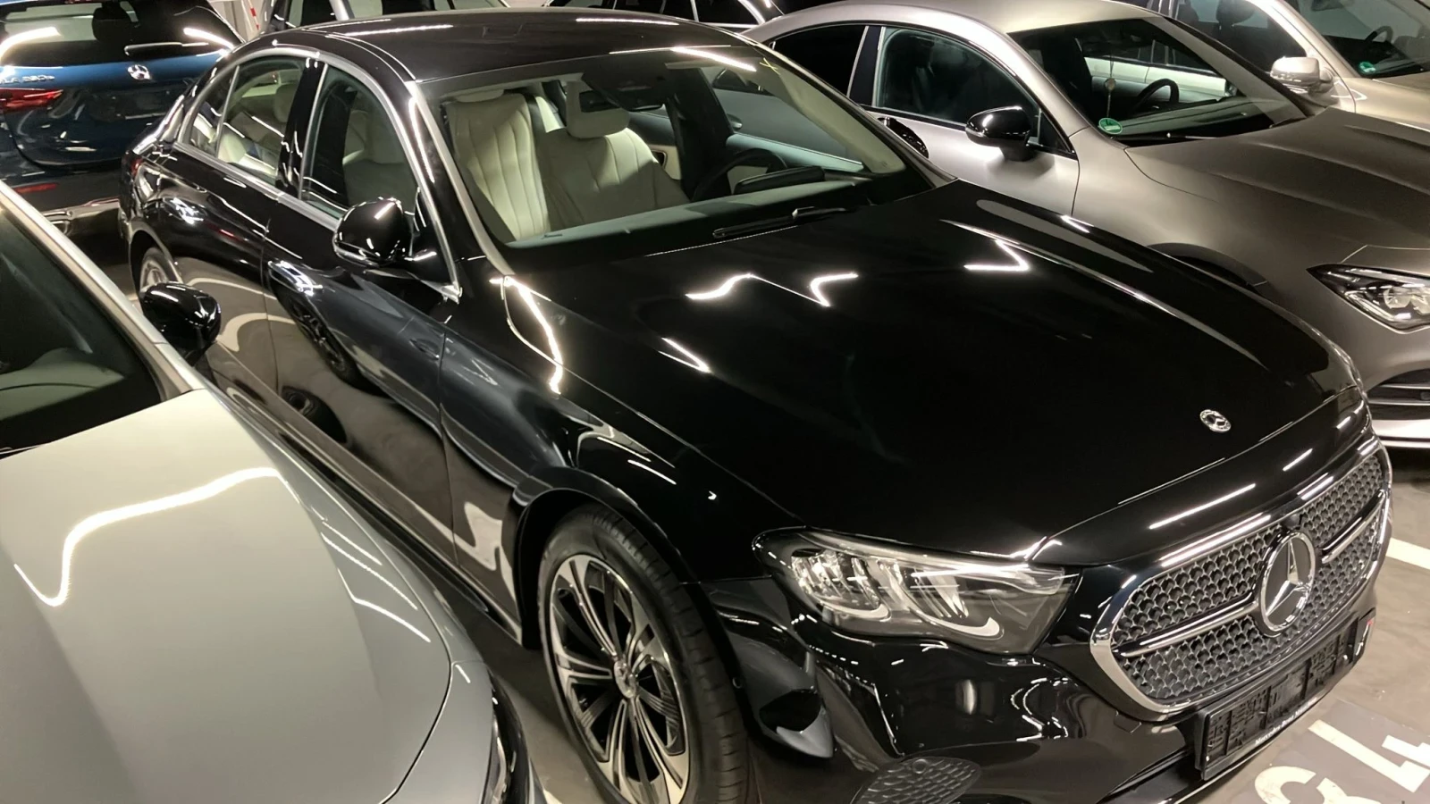 Mercedes-Benz 300  - изображение 6