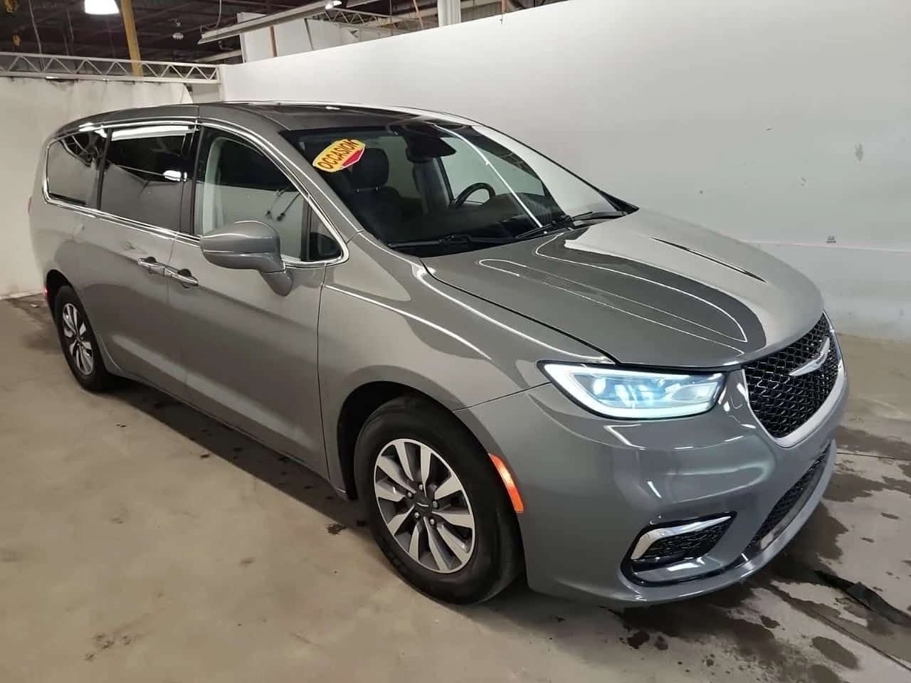 Chrysler Pacifica  TOURING L| 360 ������| DISTRONIC| 2 �����| ����  | Mobile.bg � ����������� 2