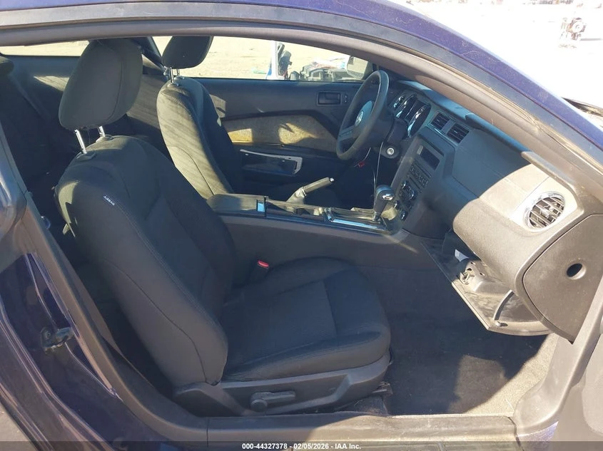 Ford Mustang 3.7l V6, снимка 5 - Автомобили и джипове - 53907375