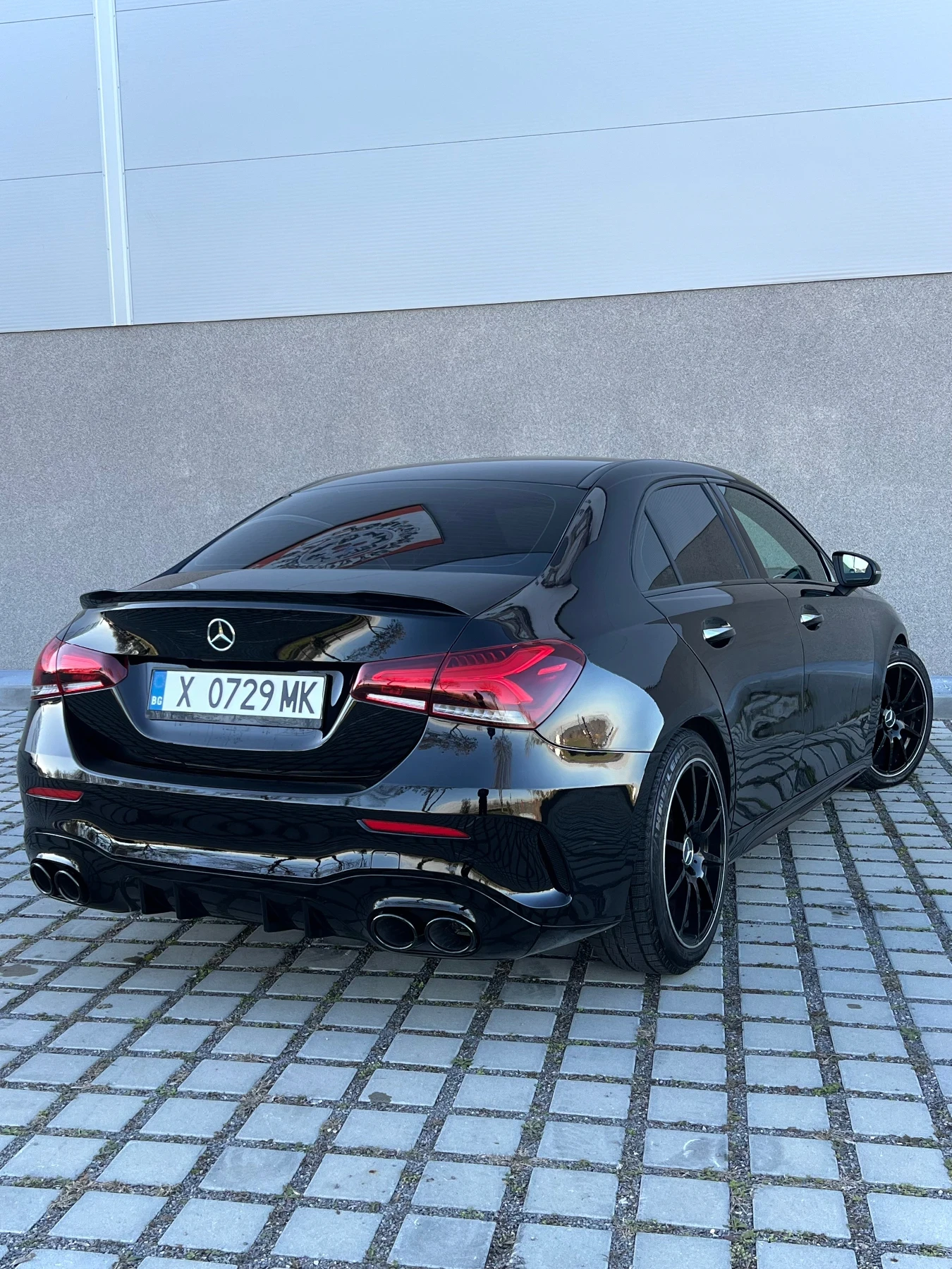 Mercedes-Benz A 220 Седан, снимка 4 - Автомобили и джипове - 53980931