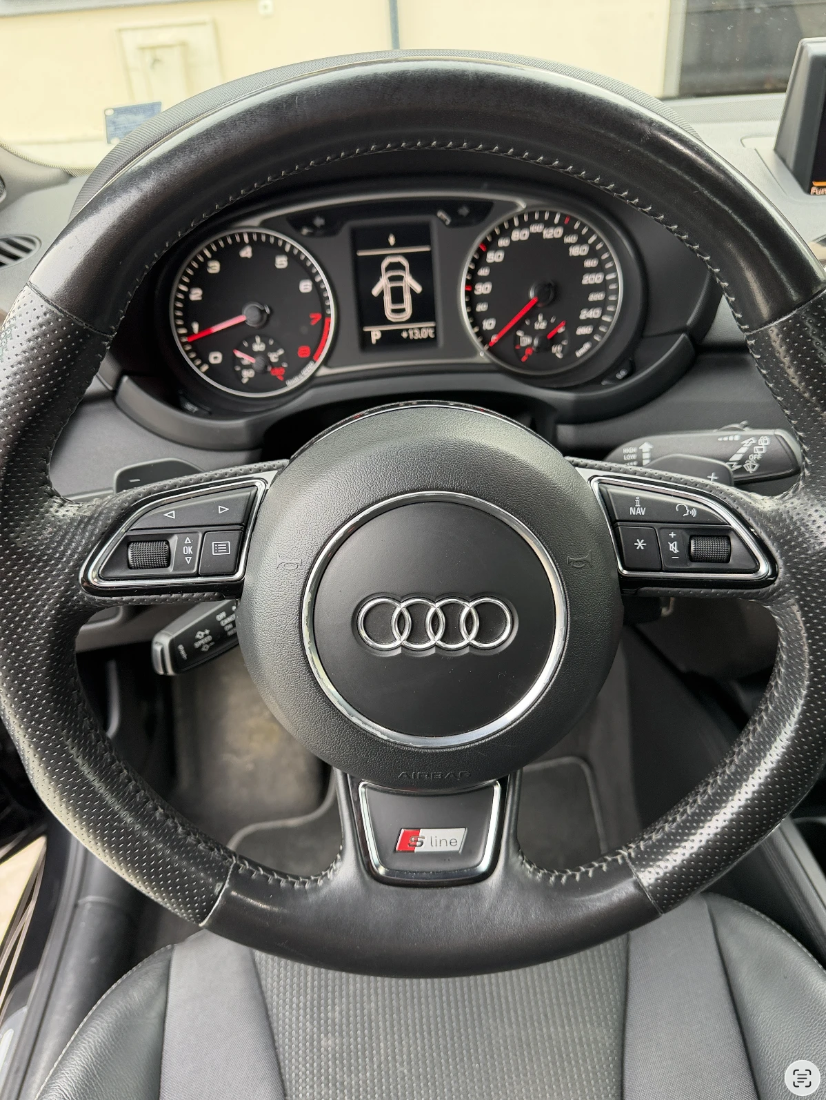 Audi A1, снимка 8 - Автомобили и джипове - 54182308