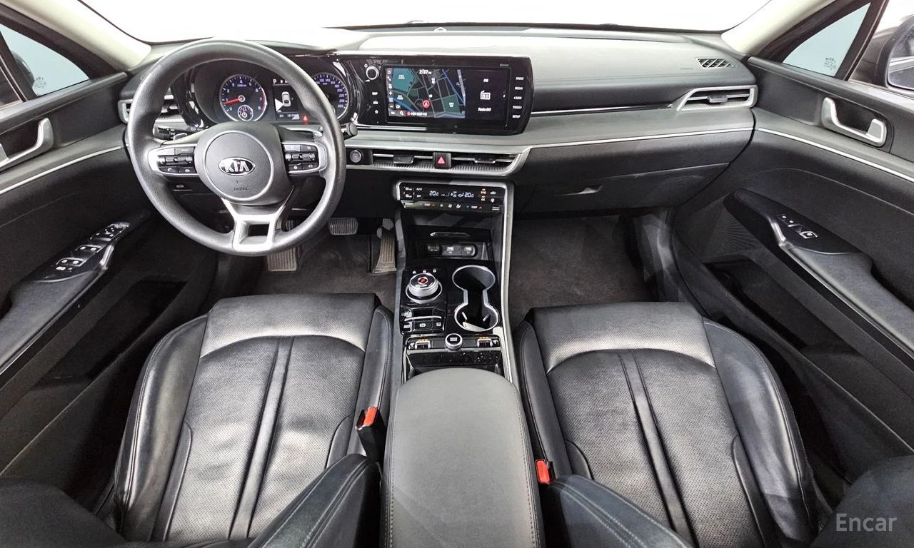 Kia K5 2.0-TRENDY* REAR-CAMERA* HEATED-SEATS* KEYLESS* , снимка 6 - Автомобили и джипове - 54417134