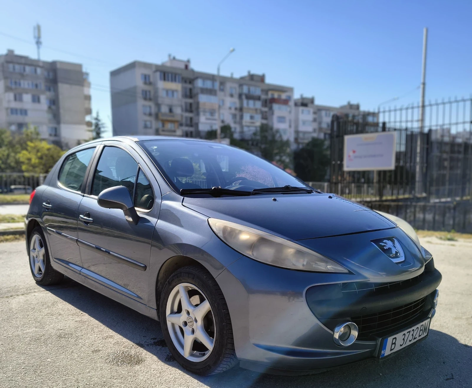 Peugeot 207 1.6 hdi 90hp, снимка 2 - Автомобили и джипове - 54472724