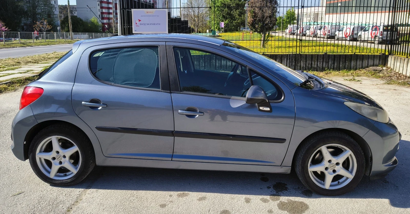 Peugeot 207 1.6 hdi 90hp, снимка 7 - Автомобили и джипове - 54472724