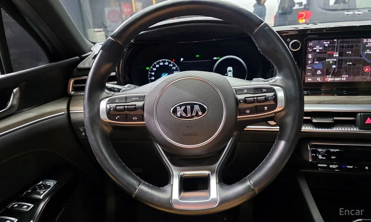 Kia K5 Hybrid 3rd Generation, снимка 11 - Автомобили и джипове - 54699975