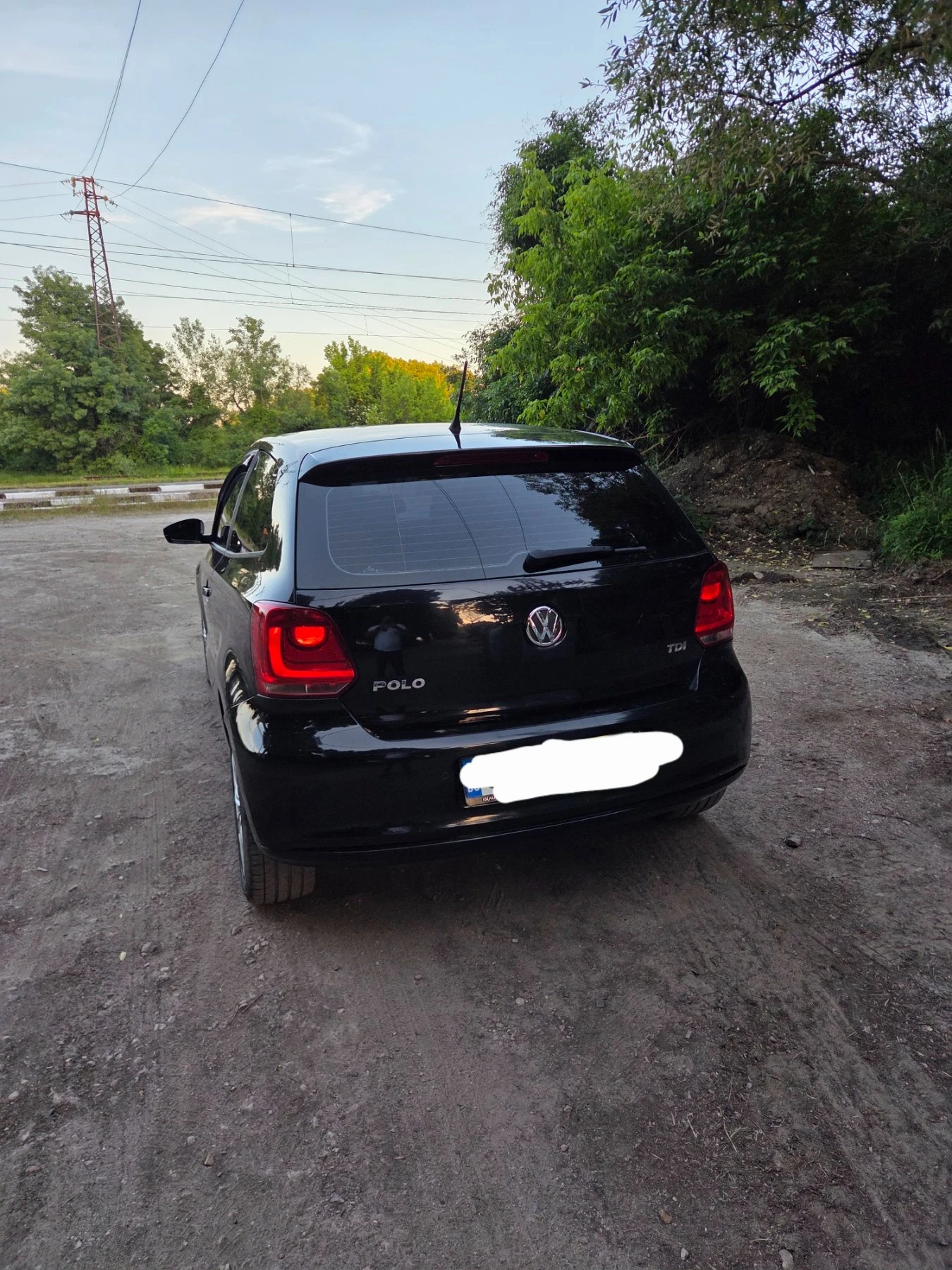 VW Polo 1.6 TDI 75HP, снимка 3 - Автомобили и джипове - 54725333