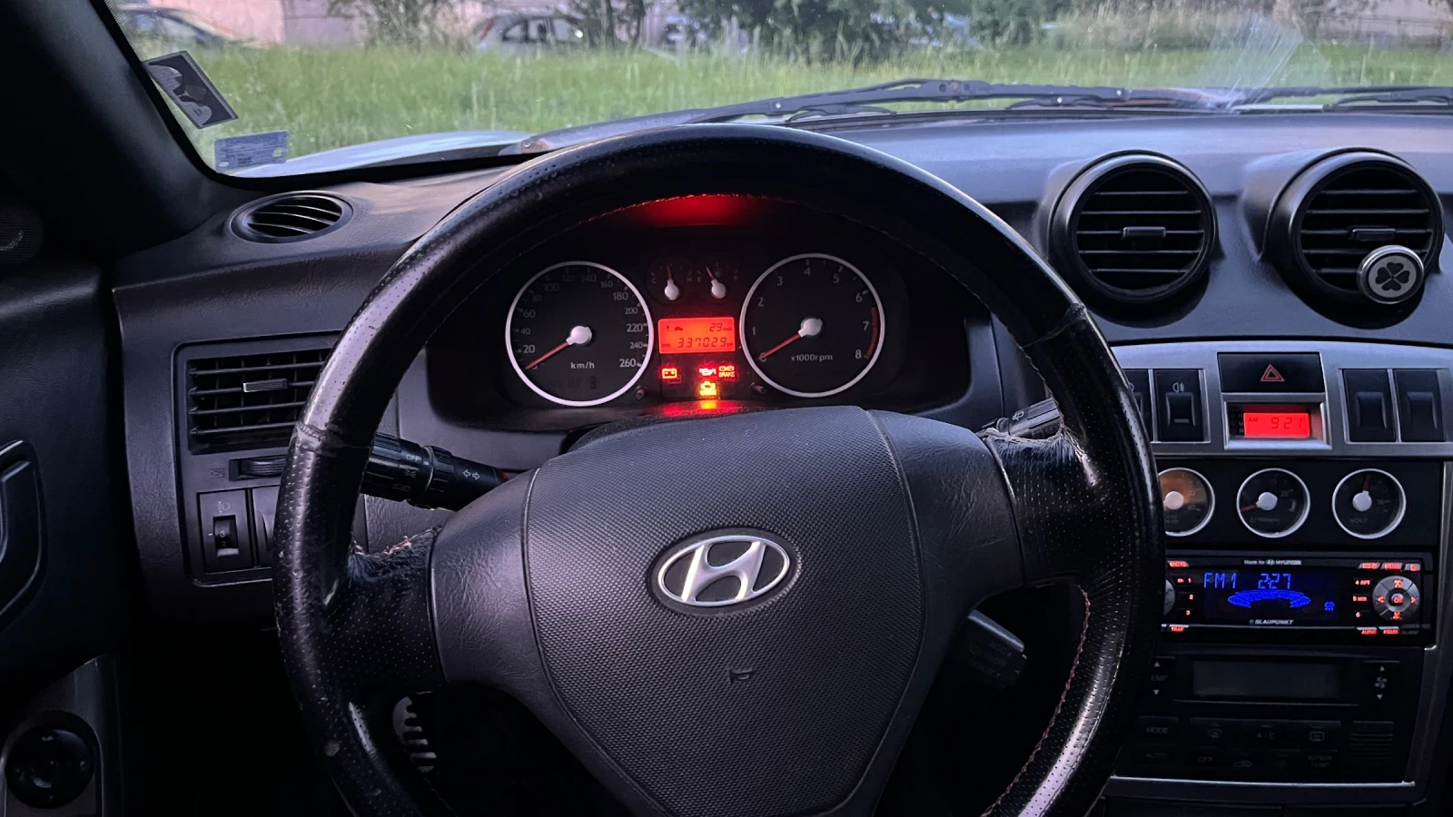 Hyundai Coupe Купе, снимка 6 - Автомобили и джипове - 54990750