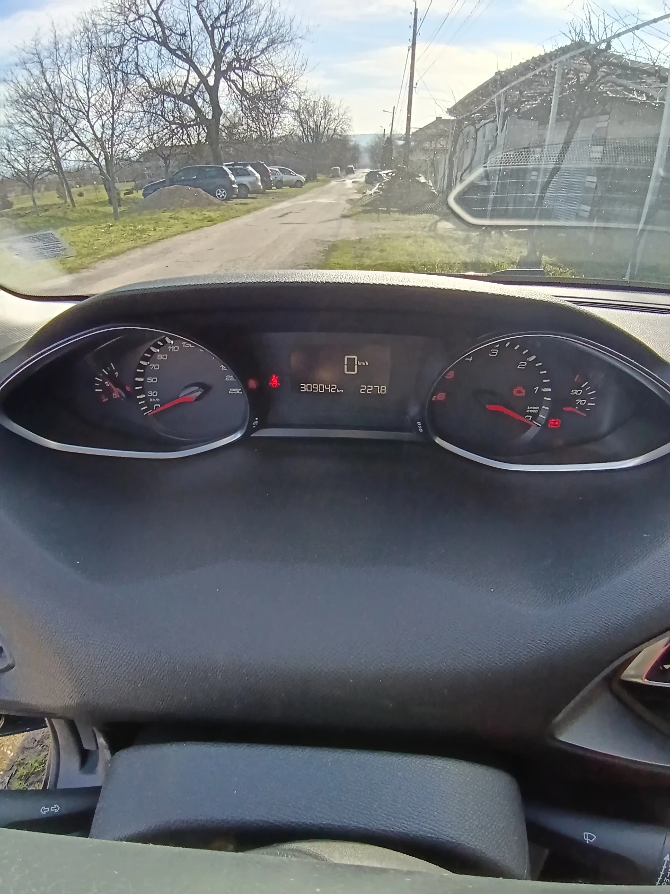 Peugeot 308 Комби , снимка 6 - Автомобили и джипове - 55050757