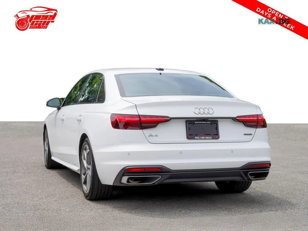 Audi A4 quattro * Komfort * АвтоКредит * (ЦЕНА ДО БГ), снимка 4 - Автомобили и джипове - 55093419