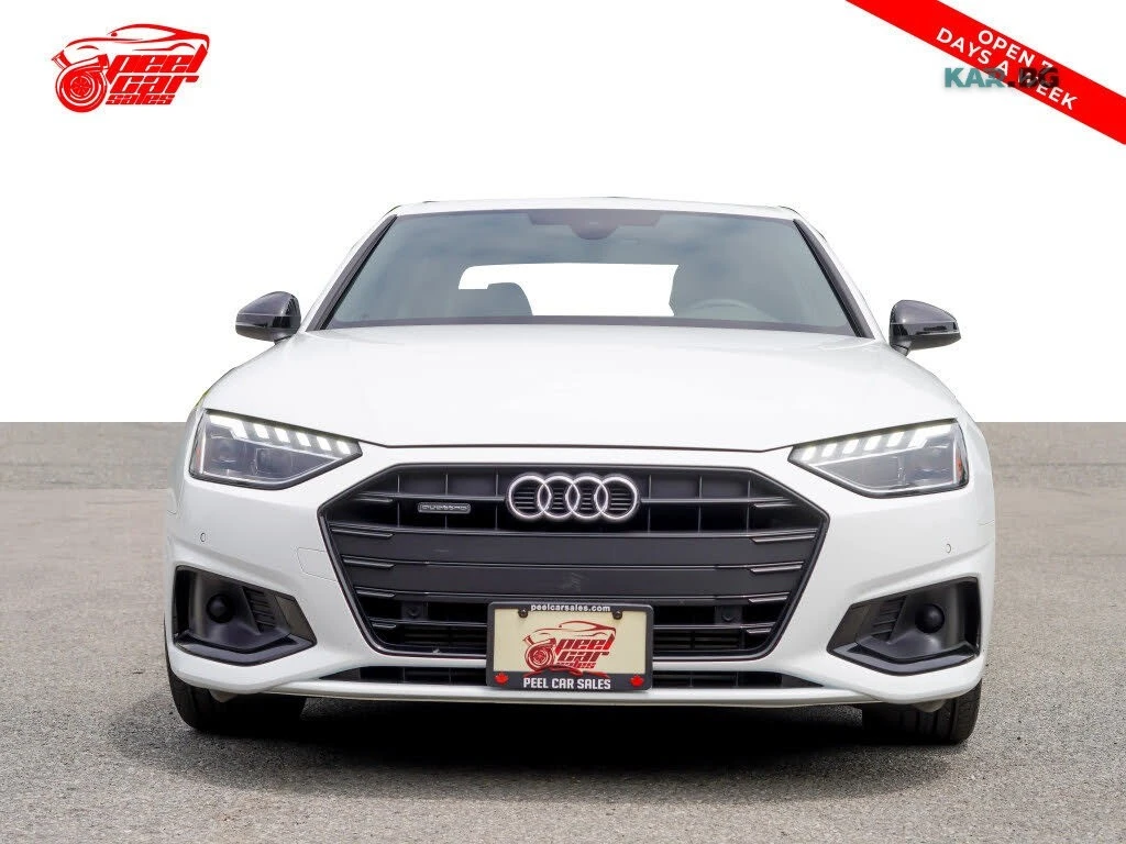 Audi A4 quattro * Komfort * АвтоКредит * (ЦЕНА ДО БГ), снимка 2 - Автомобили и джипове - 55093419