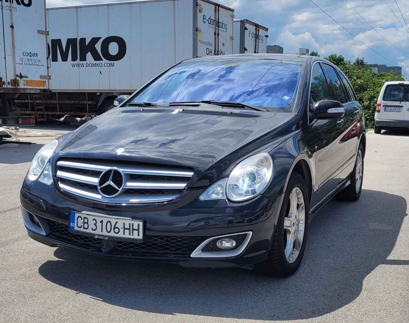 Mercedes-Benz R 320