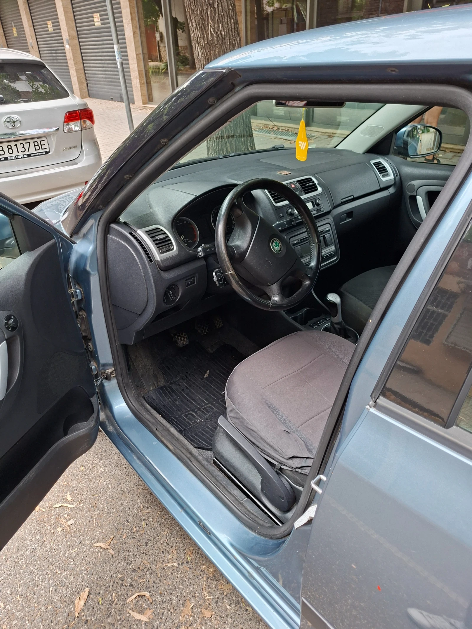 Skoda Fabia, снимка 10 - Автомобили и джипове - 55270416