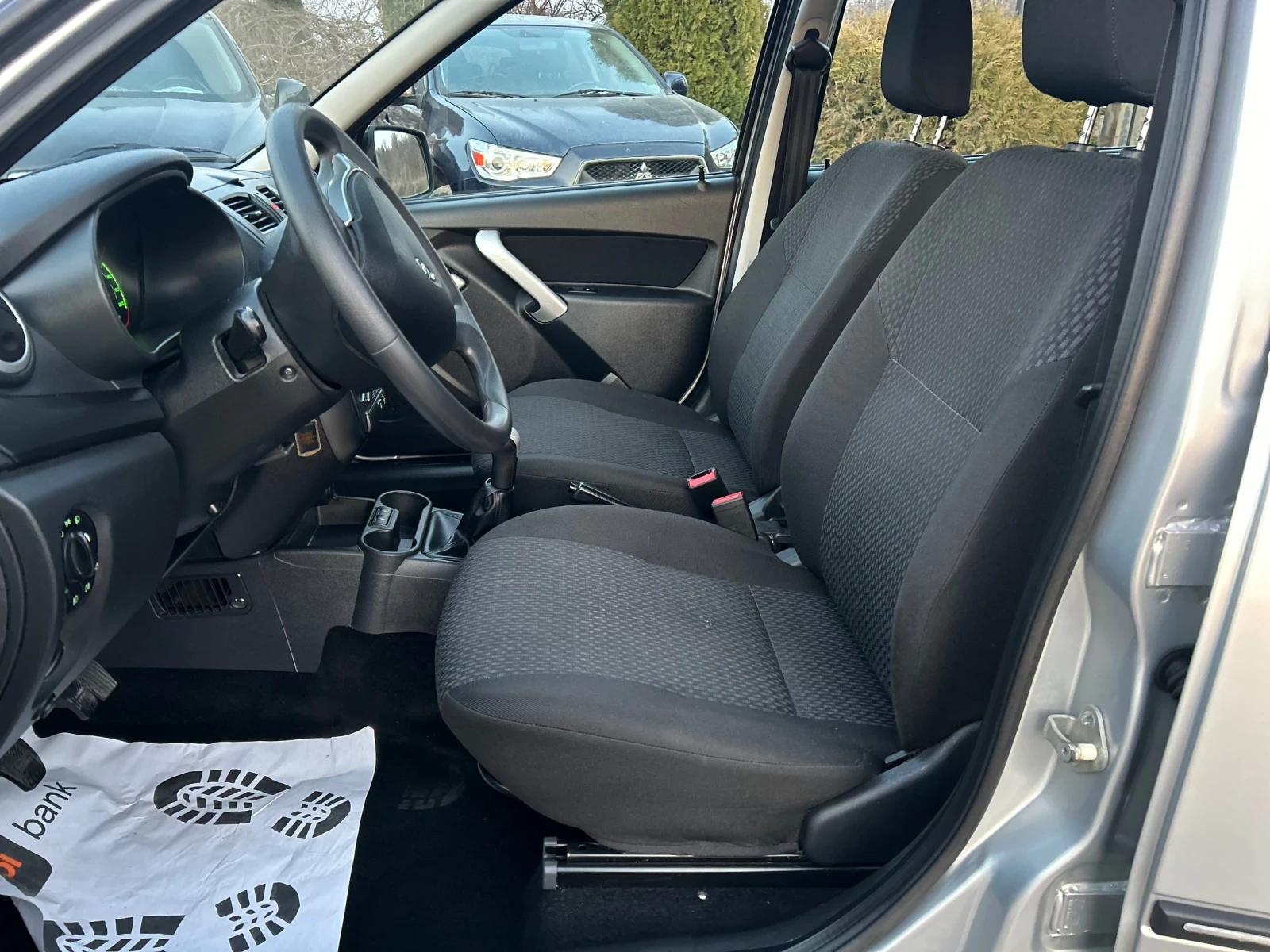 Lada Kalina II 1.6 * Клима* евро 6, снимка 6 - Автомобили и джипове - 55594916