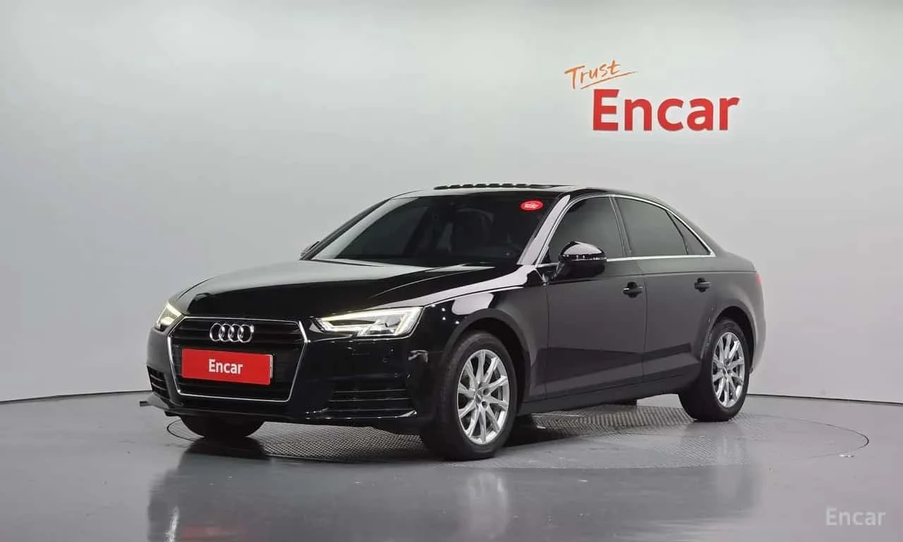Audi A4 30 TDI| PANO| ПОДГРЕВИ| МЪРТВА ТОЧКА| 2 КЛЮЧА