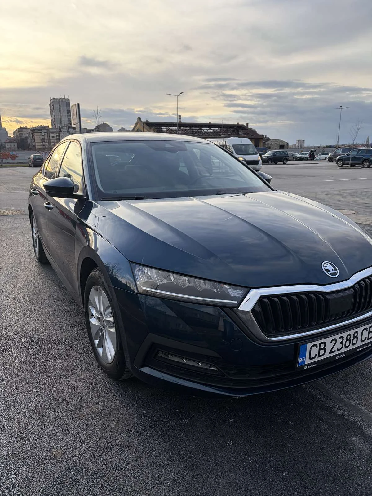 Skoda Octavia 1.0 TSI, снимка 3 - Автомобили и джипове - 56442481