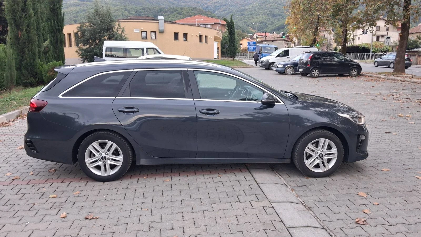 Kia Ceed, снимка 9 - Автомобили и джипове - 56481217