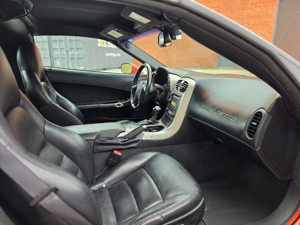 Chevrolet Corvette КОЖА* ПОДГРЕВ* , снимка 8 - Автомобили и джипове - 56681959