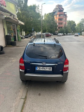 Hyundai Tucson 2.0 CRDI - 4x4 - Автомат, снимка 9