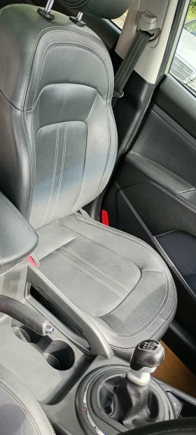 Kia Sportage 2.0D 4Х4, снимка 16