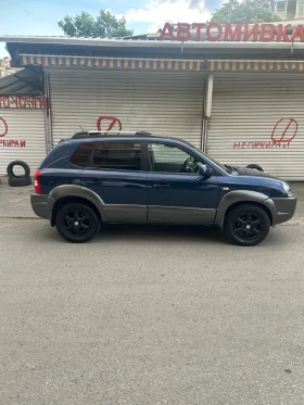 Hyundai Tucson 2.0 CRDI - 4x4 - Автомат, снимка 11