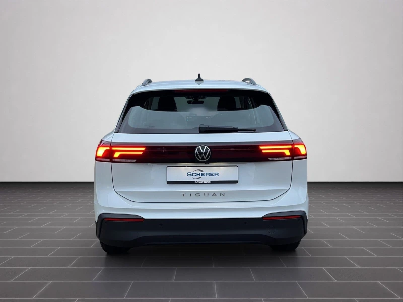 VW Tiguan 2.0 TDI* LIFE* ГАРАНЦИЯ, снимка 2 - Автомобили и джипове - 48268455